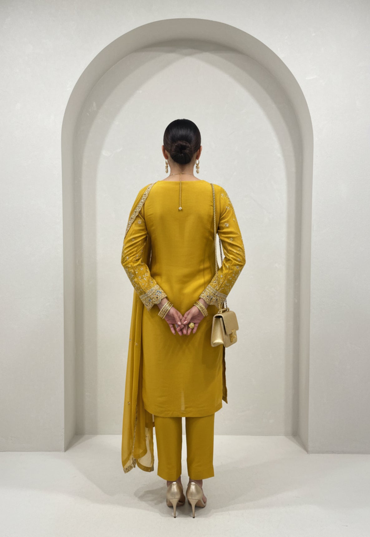 Zari Embroidered Georgette Suit Set