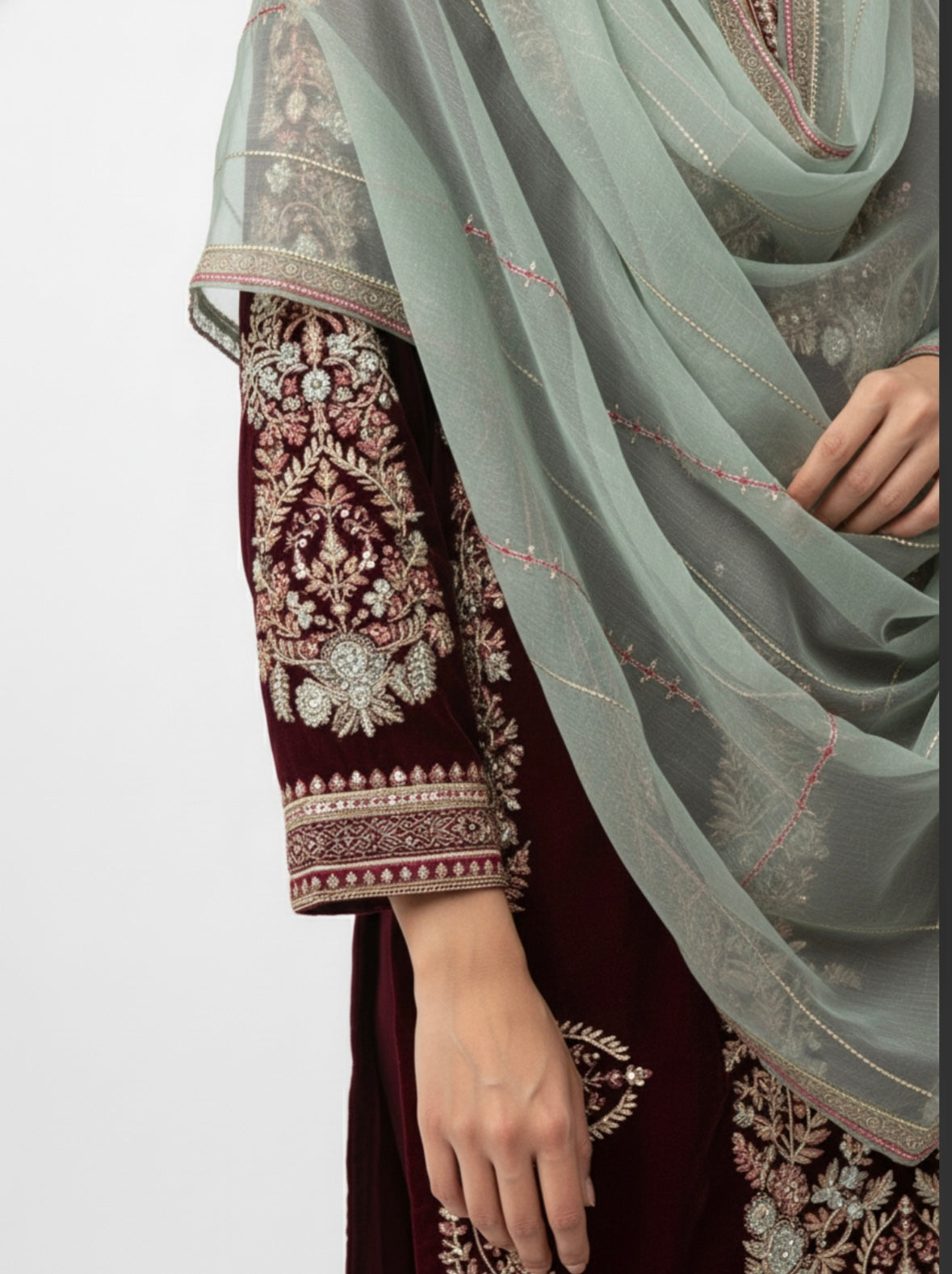 Embroidered Velvet Kurta – Maroon Majesty