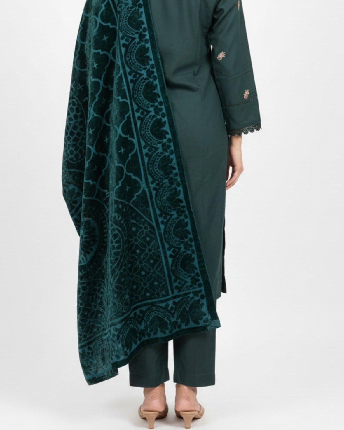 Velvet Embroidered 3-Piece Suit – black Elegance