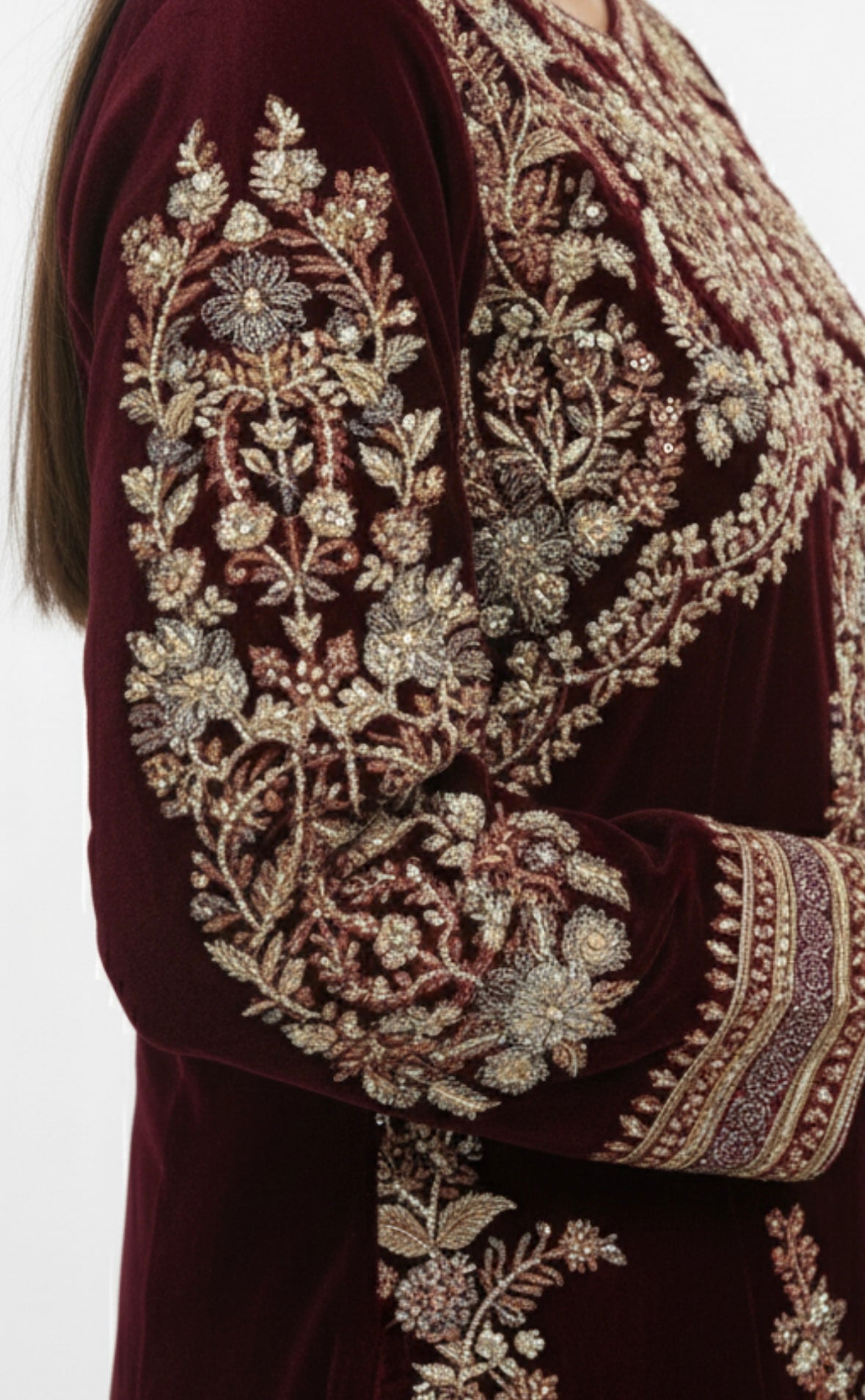 Embroidered Velvet Kurta – Maroon Majesty
